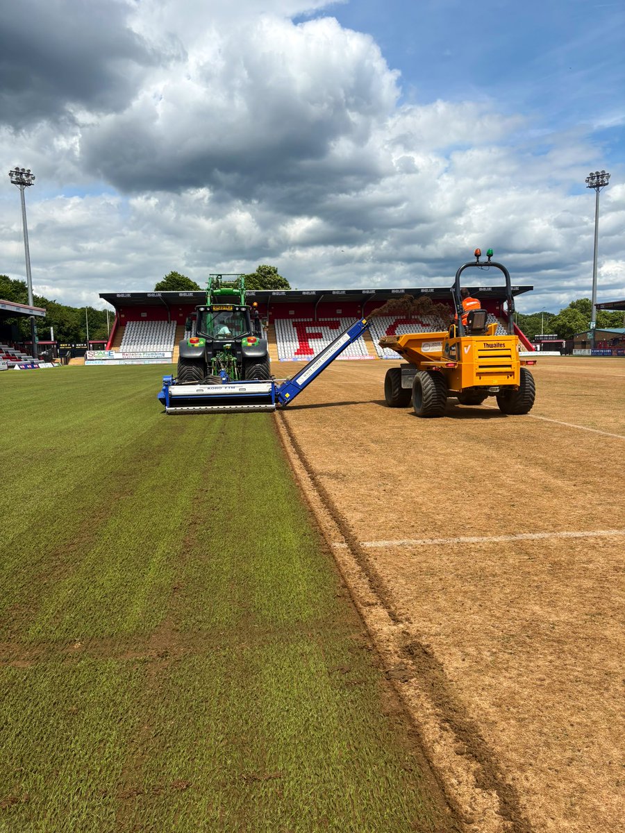 Chris Hopkins tweet media