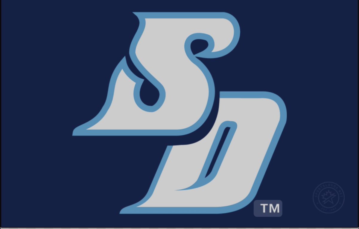 AgeOrtiz5's tweet image. After a good talk with @CoachNFulton and @Coachrichbrown I am grateful to receive my 9th D1 offer from @USDFootball AG2G!
@CoachDeeWR @akili_smith @DannyLockhartS1 @GregBiggins @PGregorian @adamgorney @ChadSimmons_ @Coach_Ramer @alecsimpson5 @mfarrellsports
@On3Recruits @Rivals