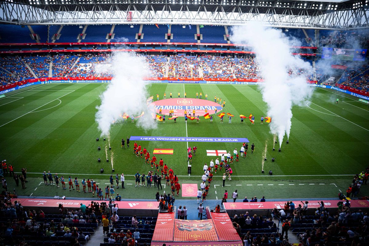 RFEF (@rfef) on Twitter photo 📸 El presidente de la <a href="/rfef/">RFEF</a> asiste al encuentro de la <a href="/SEFutbolFem/">Selección Española Femenina de Fútbol</a> frente a Inglaterra en el <a href="/rcde_stadium/">RCDE Stadium</a>.
➡️ Rafael Louzán presidirá en el descanso el acto institucional del partido decisivo para España en su lucha por alcanzar la fase final de la #UWNL 🇪🇸-🏴 📸 El presidente de la <a href="/rfef/">RFEF</a> asiste al encuentro de la <a href="/SEFutbolFem/">Selección Española Femenina de Fútbol</a> frente a Inglaterra en el <a href="/rcde_stadium/">RCDE Stadium</a>.
➡️ Rafael Louzán presidirá en el descanso el acto institucional del partido decisivo para España en su lucha por alcanzar la fase final de la #UWNL 🇪🇸-🏴