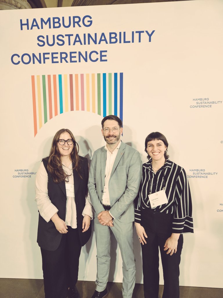 _FreMo's tweet image. Delegation von @dgb_news und @igbce heute bei #HSC2025. Gemeinsam mit @ilo @ituc @BMZ_Bund @giz_gmbh @FESonline & weiteren haben wir diskutiert, wie sozialer Dialog, Mitbestimmung, Tarifverträge & soziale Absicherung den klimaneutralen Umbau voranbringen. #JustTransition