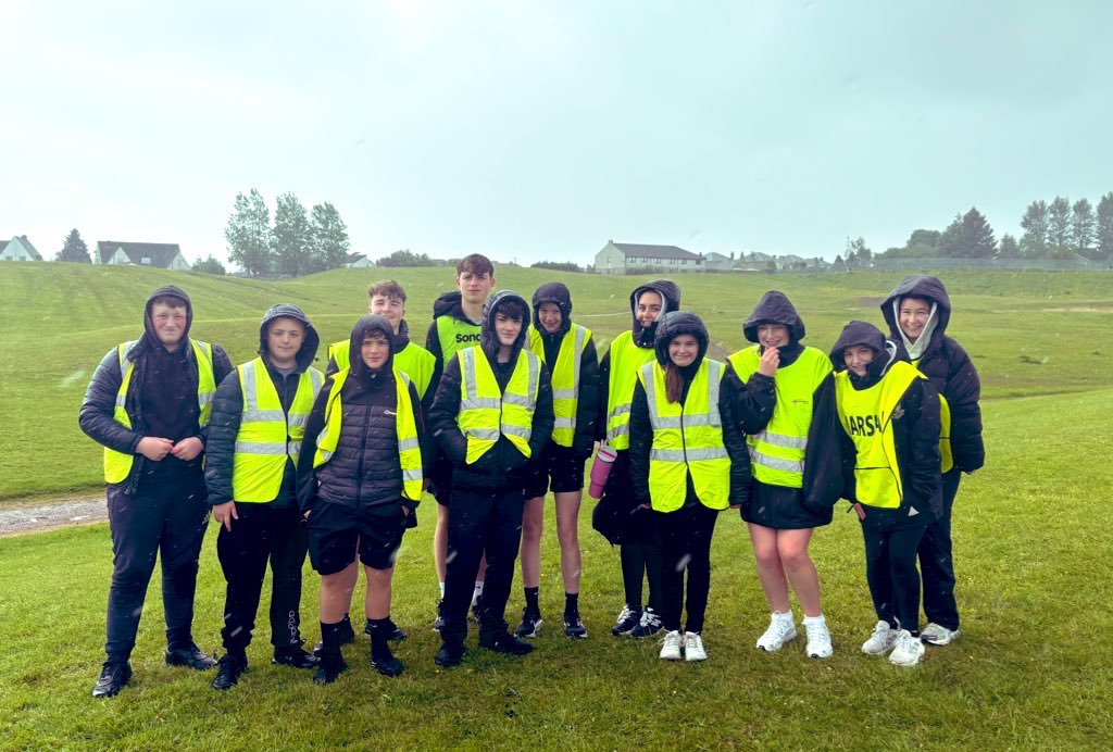 Community Sport Hubs - Emma Lafferty (@nlasc_emma) on Twitter photo A huge thank you to the S4 pupils from <a href="/MargaretsHigh/">St Margaret's HS</a> who braved the wind and rain to support the P3 and P4 runners at todayβs Cross Country event.
The encouragement they gave the young participants was 1st class π₯ They were a real credit to themselves and to their school ππ» A huge thank you to the S4 pupils from <a href="/MargaretsHigh/">St Margaret's HS</a> who braved the wind and rain to support the P3 and P4 runners at todayβs Cross Country event.
The encouragement they gave the young participants was 1st class π₯ They were a real credit to themselves and to their school ππ»