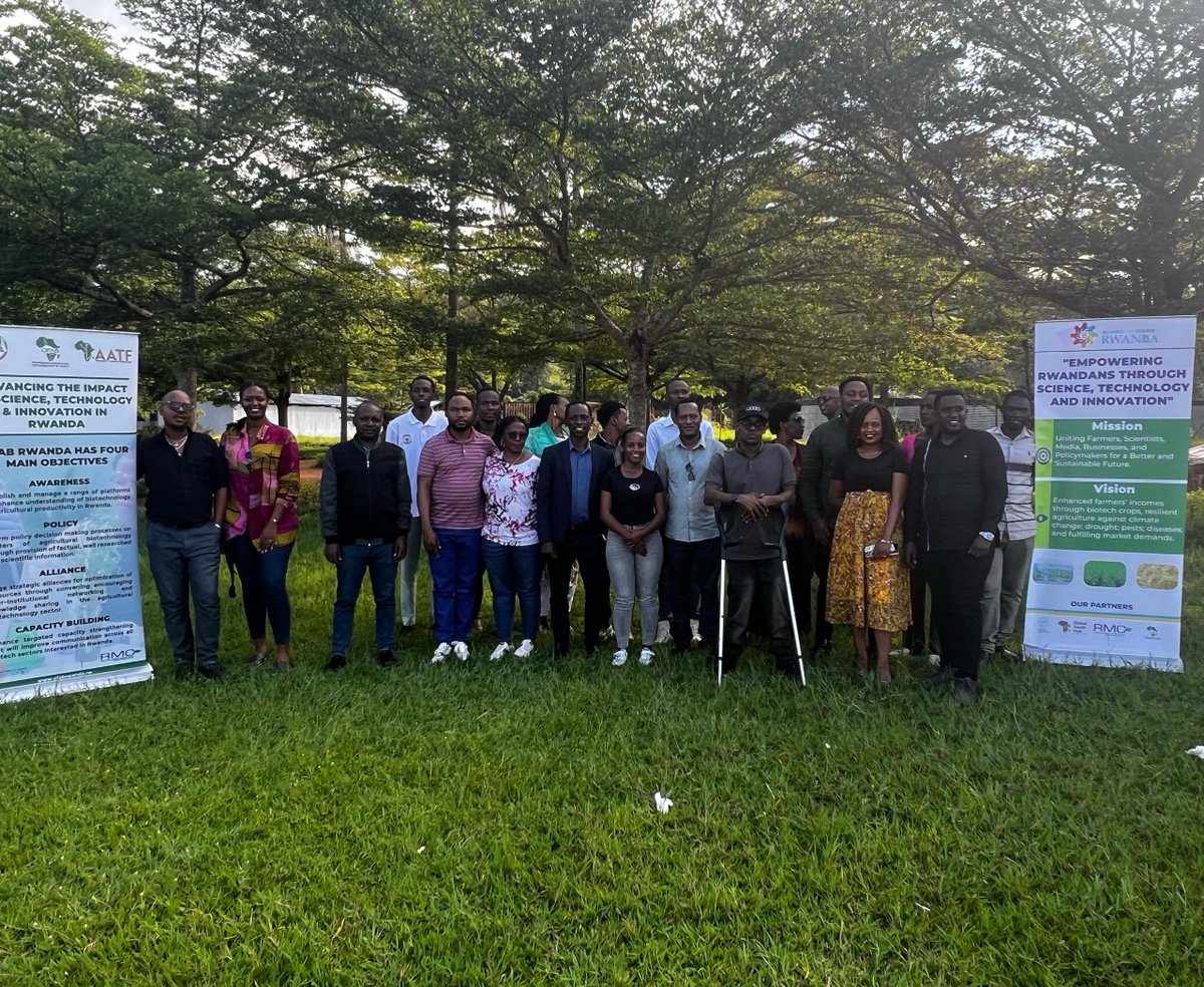 ShimoYvette's tweet image. Informative #OFAB workshop today! offered an in-depth exploration of how responsible biotechnology, especially #BiotechCrops can benefit farmers. 

It supports food security, fights hunger, boosting crop yields and resilience.  #TalkBiotechRw #Voices4AgriBiotech