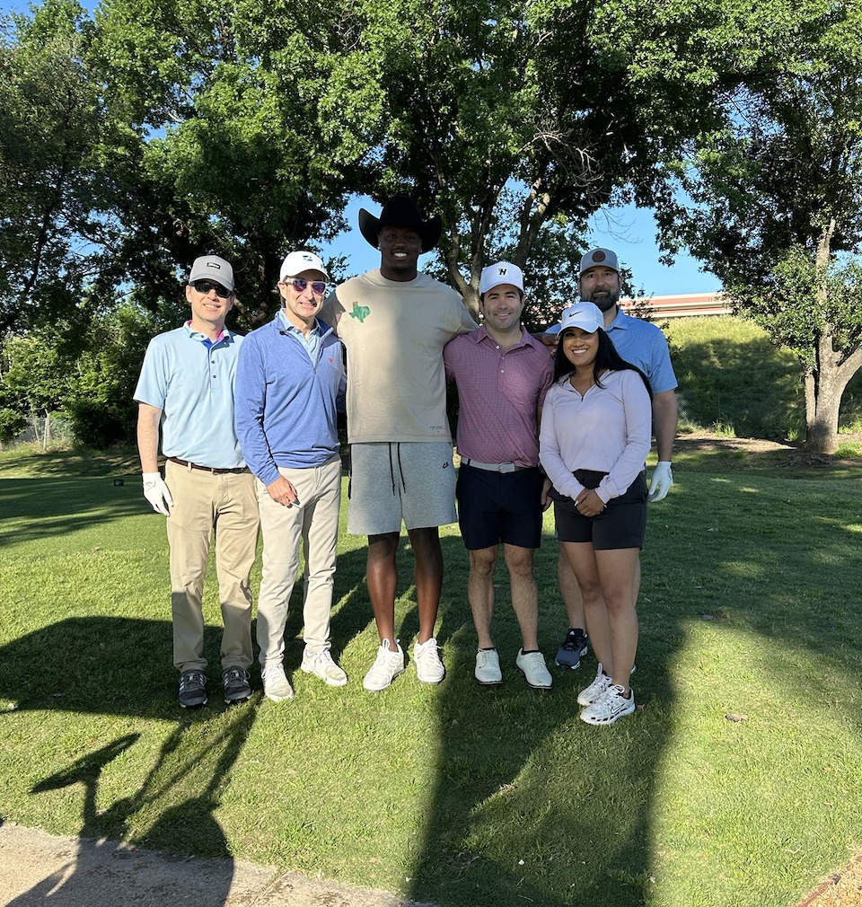 So great to see our Good Foundation &amp; <a href="/RuthiesForGood/">Ruthie's Fueled by Good</a> family out at the #HuntCares annual golf event. ⛳️ Each year they hold this event to raise money and support the GOOD work of hundreds of non-profits across Dallas. #GolfThatGivesBack