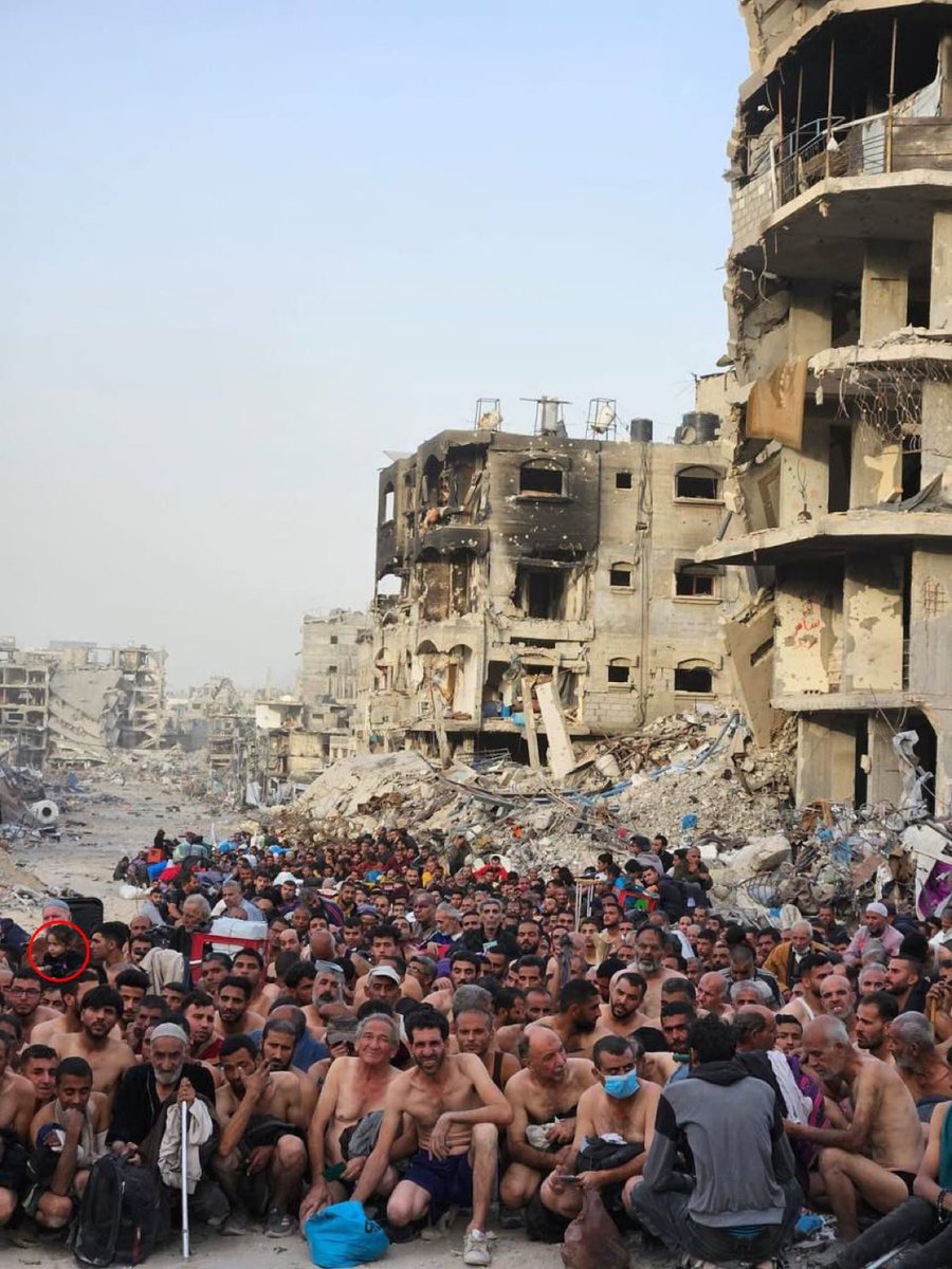 Bu bir savaş değil etnik temizlikçi 

Artık görmezden gelinemez boyutlara gelmiştir.

Namusunu kurtar ey dünya!

#AllEyesOnDeck #AllEyesOnMadleen
#Vahşetiİfşaet
#Exposetheatrocity