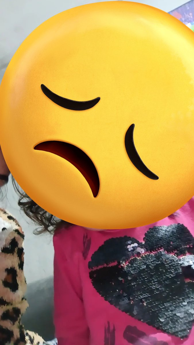 #İmzaVerBayramOlsun iyi aksamlar kardeslerim lütfen yardim Edin cocuklara bayramlk alamadím durumunuz çok kotu nolursunuz yardim edin evimizde hiçbirseyimis kalmadi allah risasi icin bir el uzatin