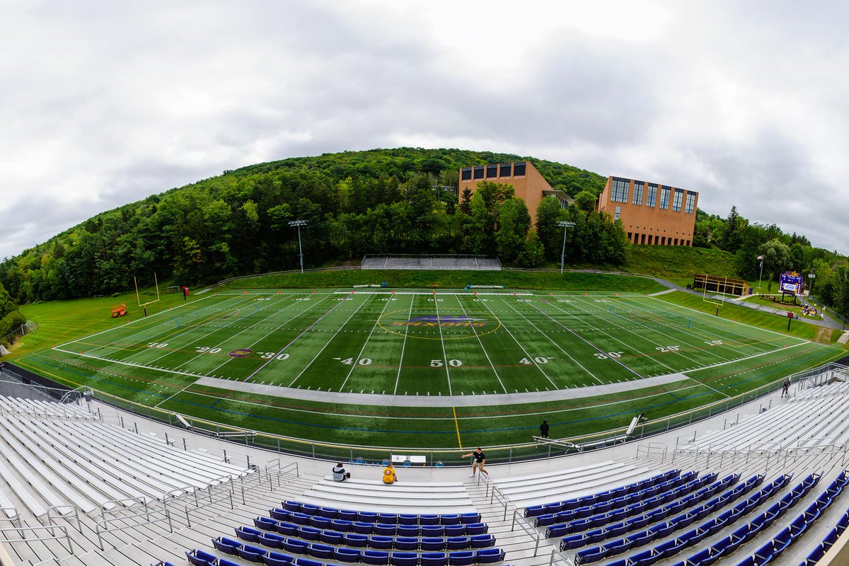 CFB Home (@cfbhome) on Twitter photo Stadium of the Night 🌚
🏟️ Yunevich Stadium
✅ Capacity: 2,790
📍 Alfred, New York
Home of <a href="/AUSaxonFootball/">Alfred U Football</a> Stadium of the Night 🌚
🏟️ Yunevich Stadium
✅ Capacity: 2,790
📍 Alfred, New York
Home of <a href="/AUSaxonFootball/">Alfred U Football</a>