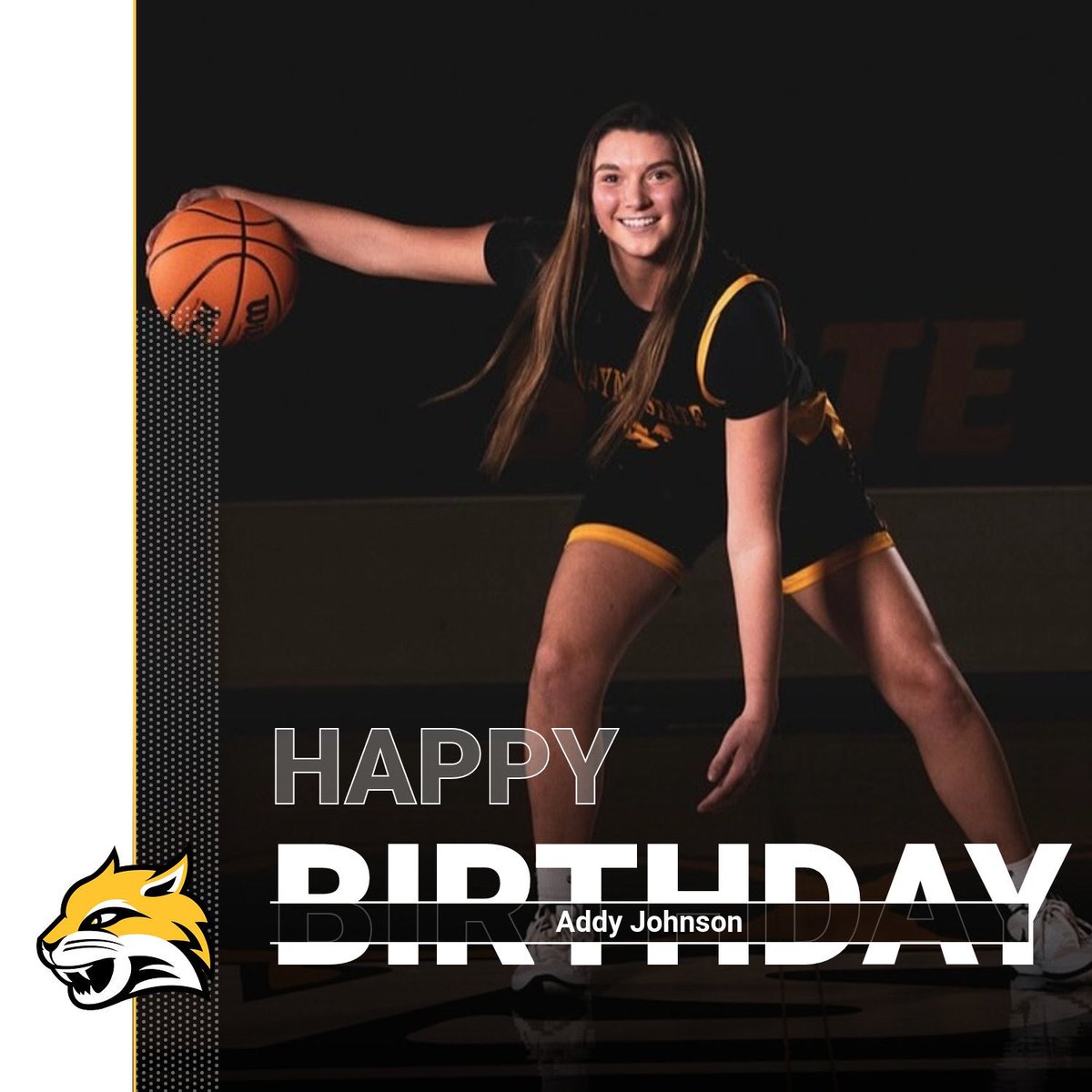 Happy Birthday to Sophomore Addy Johnson!! 🥳🎂🎉🏀