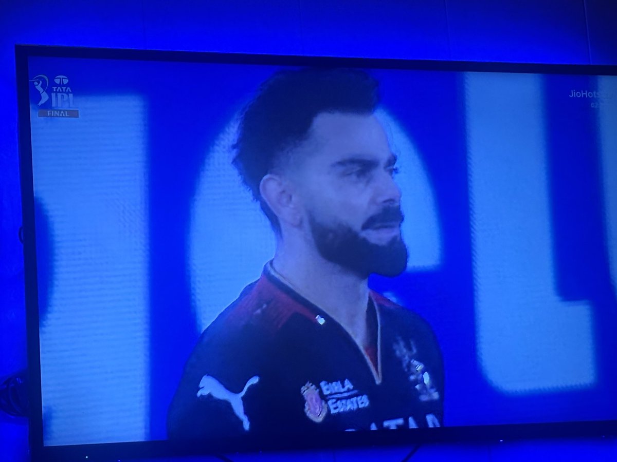 imMohit_'s tweet photo. #RCB CONGRATULATIONS RCB #IPLCHAMPIONRCB https://t.co/Rt5n3QiDBH