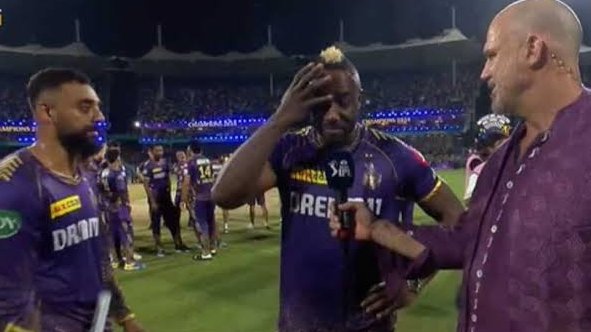 sooconfused_'s tweet image. How loyalty looks like