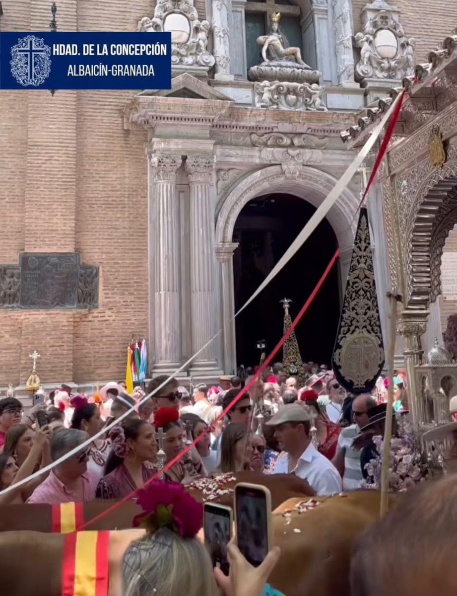 🔹 ACTUALIDAD

Una representación de nuestra Hermandad volvió a disfrutar de la misa de Romeros y salida hacia la aldea de nuestra querida <a href="/hdadrociogr/">Hdad Rocío Granada</a> .