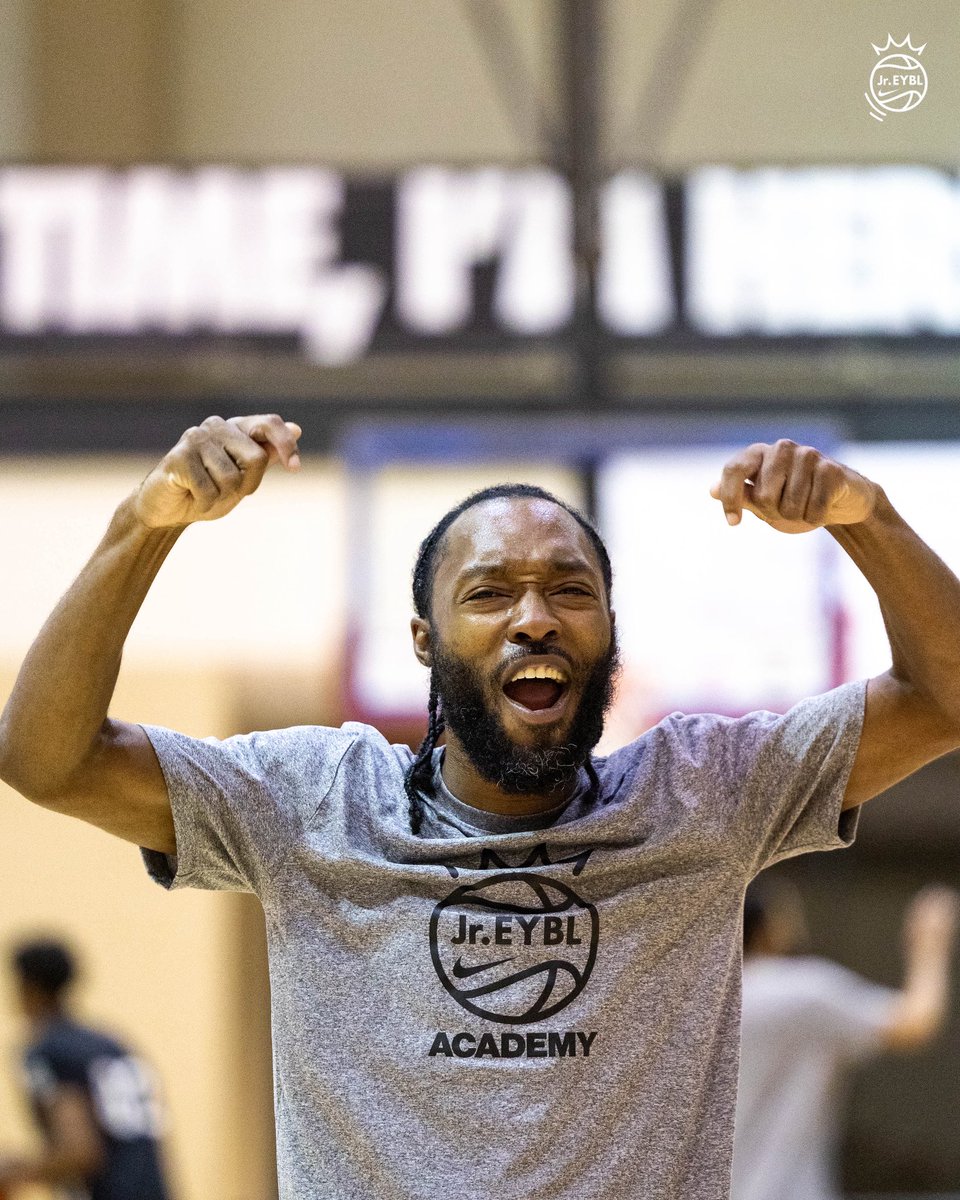 NikeEYB's tweet image. 𝗧𝗵𝗲 𝗙𝘂𝘁𝘂𝗿𝗲 𝗦𝘁𝗮𝗿𝘁𝘀 𝗡𝗼𝘄.

#JrEYBL | #GameTalks