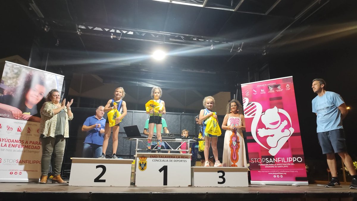 Ana Escobar sumó una victoria a su exitosa temporada, esta vez en la carrera nocturna de Talavera la Real.
Enhorabuena!!!