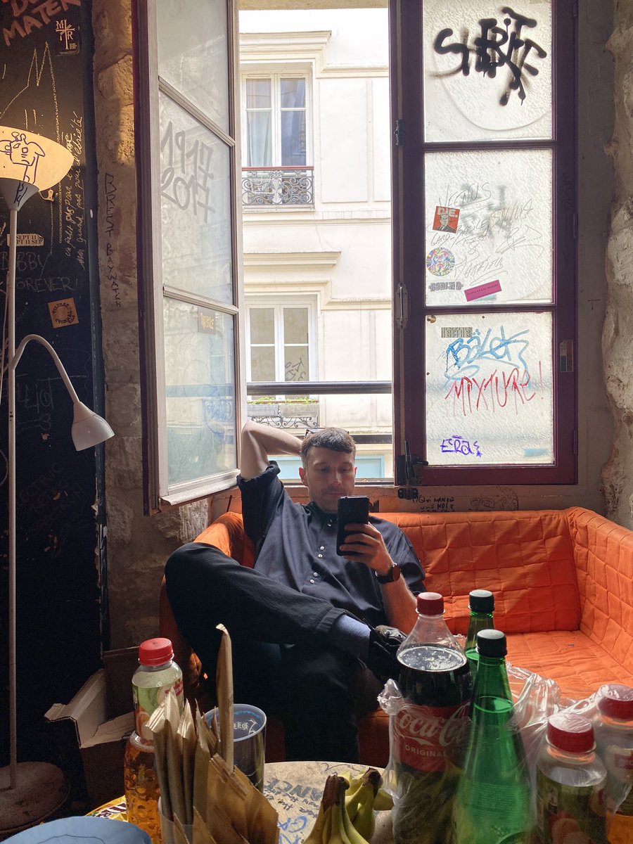 SCATTEREDASHES1's tweet image. France 🇫🇷 Simply put.. you were fucking amazing 💥 Feel truly humbled by the experience. Perfect end to the intense run of shows we had this year from New York to London..

Huge thanks to @SUPERSONICparis and @vague_confusion for taking such good care of us ❤️