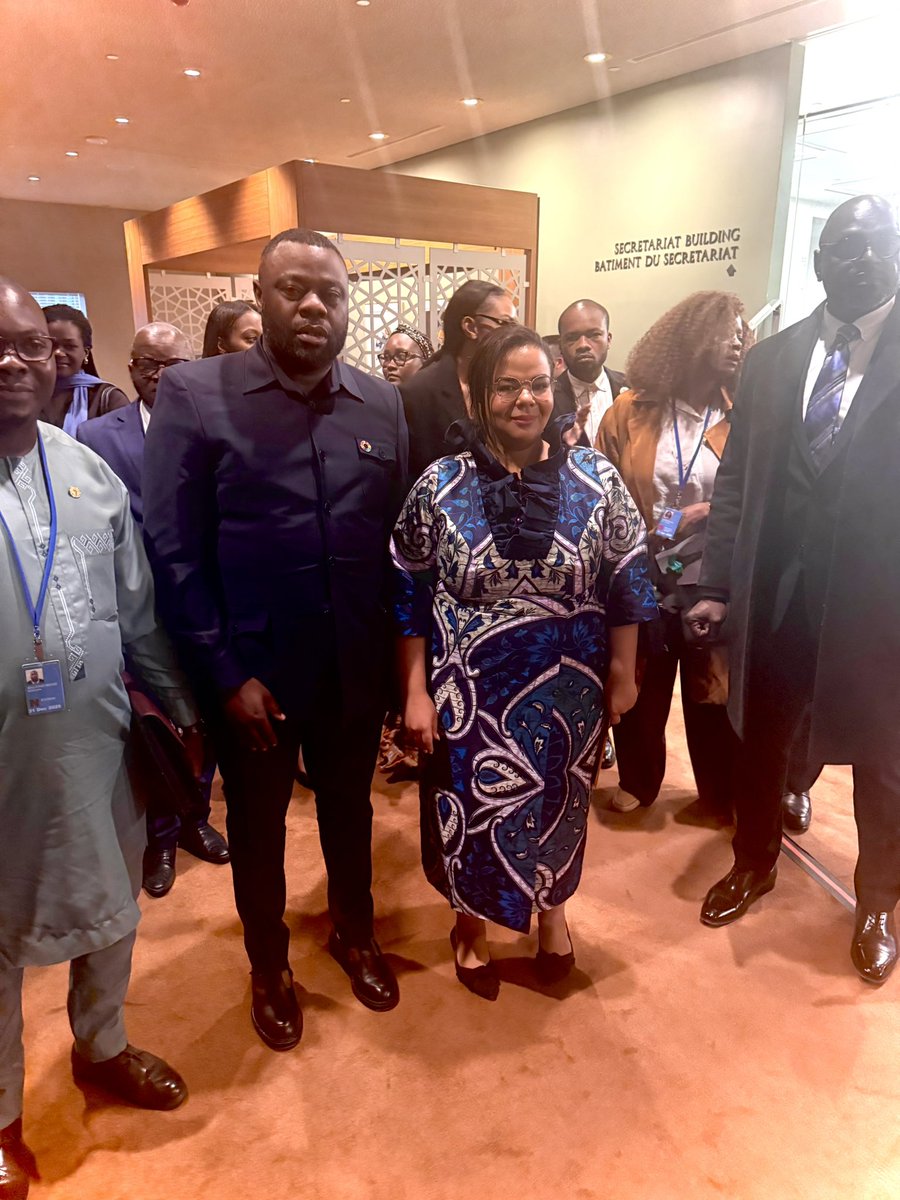 Don Israël H.M/ Le Coach (@mbuyi_don) on Twitter photo Félicitations à notre pays pour ce succès diplomatique.
Que cette victoire nous aide à mettre fin à cette guerre de la manière la plus pacifique qu’il soit.
Bravo à madame <a href="/kayikwambaT/">Thérèse Kayikwamba Wagner</a> <a href="/RDC_Minafet/">RDC • Affaires Etrangères 🇨🇩</a> , le pays tout entier est fier de vous. Félicitations à notre pays pour ce succès diplomatique.
Que cette victoire nous aide à mettre fin à cette guerre de la manière la plus pacifique qu’il soit.
Bravo à madame <a href="/kayikwambaT/">Thérèse Kayikwamba Wagner</a> <a href="/RDC_Minafet/">RDC • Affaires Etrangères 🇨🇩</a> , le pays tout entier est fier de vous.