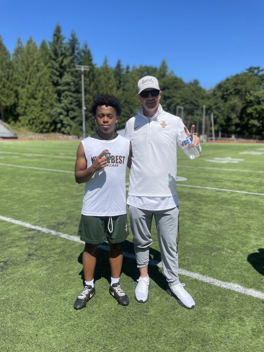 Zion Dysart (@ziondysart) on Twitter photo I am blessed to say I got the oppurtunity to speak with <a href="/CoachFendall/">Neil Fendall - Father, Husband, Coach</a> a former MVP award winner <a href="/psuviksFB/">Portland State Football</a>. Currently the safeties coach <a href="/VandalFootball/">Idaho Football</a> in Portland,OR at the <a href="/nwbestshowcase_/">NW BEST</a> hosted by <a href="/lewisclarkfb/">Lewis & Clark Football</a>. Thank you
<a href="/dionisms/">Dion Evans | #ΩΨΦ</a> <a href="/CoachDicko/">Donald Dicko White</a> <a href="/Coachkam1911/">Keith Minor</a> <a href="/MoreauFootball/">Moreau Catholic Football</a> I am blessed to say I got the oppurtunity to speak with <a href="/CoachFendall/">Neil Fendall - Father, Husband, Coach</a> a former MVP award winner <a href="/psuviksFB/">Portland State Football</a>. Currently the safeties coach <a href="/VandalFootball/">Idaho Football</a> in Portland,OR at the <a href="/nwbestshowcase_/">NW BEST</a> hosted by <a href="/lewisclarkfb/">Lewis & Clark Football</a>. Thank you
<a href="/dionisms/">Dion Evans | #ΩΨΦ</a> <a href="/CoachDicko/">Donald Dicko White</a> <a href="/Coachkam1911/">Keith Minor</a> <a href="/MoreauFootball/">Moreau Catholic Football</a>