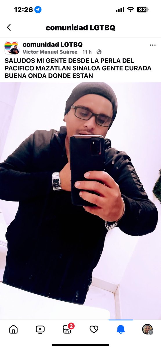 Me ayudan a reportar esta cuenta amig@s solo se dedica a estar insultado alas personas y hacer comentarios malos #Ayuda