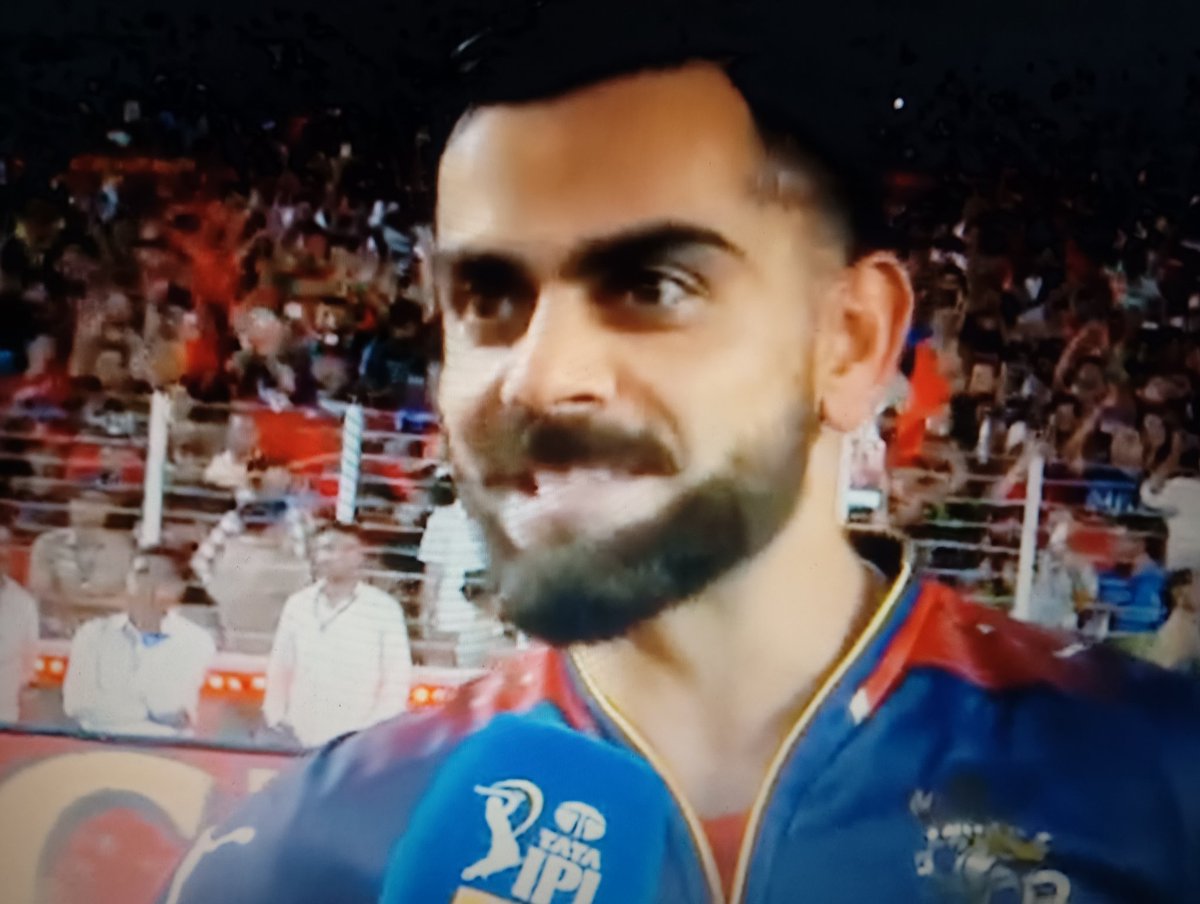 tangerineera's tweet photo. Touchwood 🧿
Virat Kohli ❤️ Rcb 
#18calling18 https://t.co/gwVSHaNaYu