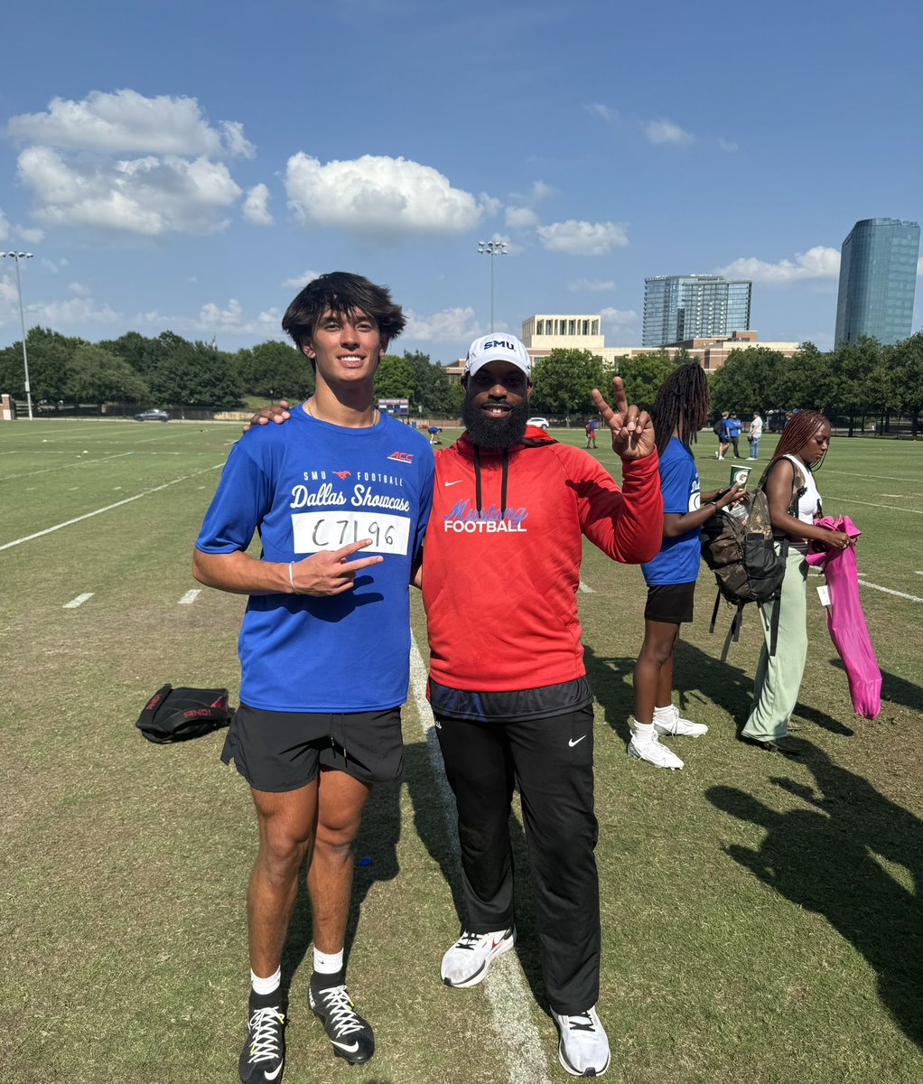 AkeONeal's tweet photo. Thank you @SMUFB and @CoachFoster_ for a great camp.
#HooksTrained
@argylegridiron @CoachCaleNanny @SkysTheLimitWR
@LackeyTheCoach @CoachDDudley @COACHJUICE_ https://t.co/aDV0PXoZKf