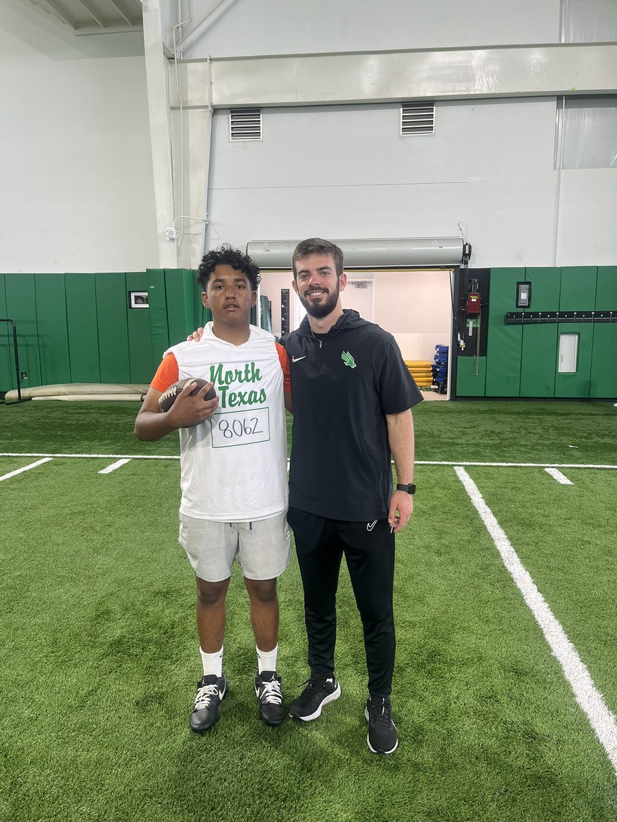 Elijah “OCHO” Quinonez (@elijahquinonez8) on Twitter photo Had a great camp day <a href="/MeanGreenFB/">UNT Football</a> 🟢⚪️!!!!!!! <a href="/CBrewerII/">Charlie Brewer</a> <a href="/__CoachMorris/">Eric Morris</a> @ryanroberts02_ <a href="/Coach_Brophy/">Sean Brophy</a> <a href="/rajesh_murti/">Raj Murti</a>
<a href="/derekbedell17/">Derek Bedell</a> <a href="/quarterbackmag/">Quarterback Magazine</a> <a href="/mtorressports/">Max Torres</a> <a href="/SoonsFootball/">Mayfair Monsoons Football</a> <a href="/QBHitList/">QBHitList.com</a> <a href="/latsondheimer/">eric sondheimer</a> <a href="/CoachReneMedina/">Rene Medina</a> <a href="/Dennis_Hester13/">Coach Hester</a> <a href="/OLCoachCam/">Rudy Cambero</a> <a href="/johnwdavis/">John W. Davis</a> Had a great camp day <a href="/MeanGreenFB/">UNT Football</a> 🟢⚪️!!!!!!! <a href="/CBrewerII/">Charlie Brewer</a> <a href="/__CoachMorris/">Eric Morris</a> @ryanroberts02_ <a href="/Coach_Brophy/">Sean Brophy</a> <a href="/rajesh_murti/">Raj Murti</a>
<a href="/derekbedell17/">Derek Bedell</a> <a href="/quarterbackmag/">Quarterback Magazine</a> <a href="/mtorressports/">Max Torres</a> <a href="/SoonsFootball/">Mayfair Monsoons Football</a> <a href="/QBHitList/">QBHitList.com</a> <a href="/latsondheimer/">eric sondheimer</a> <a href="/CoachReneMedina/">Rene Medina</a> <a href="/Dennis_Hester13/">Coach Hester</a> <a href="/OLCoachCam/">Rudy Cambero</a> <a href="/johnwdavis/">John W. Davis</a>