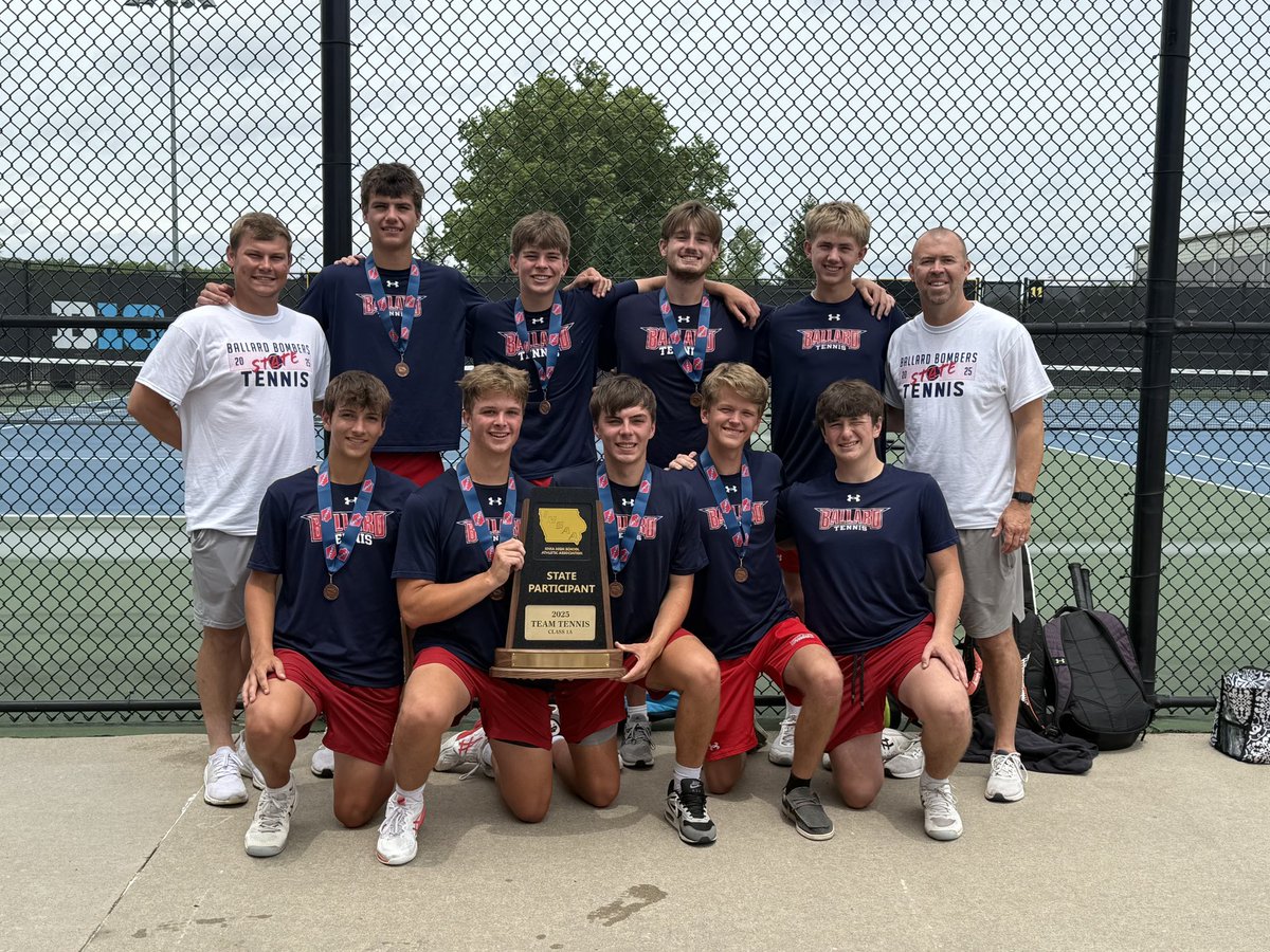 BallardBTennis's tweet photo. Lost 3-5 to #4 seed Decorah. Guys played their hearts out. Super proud of them. #TeamState #BallardTennis.
Thank you seniors; Emmett, Isaiah, Rex, and Braden https://t.co/27imjVOpNx
