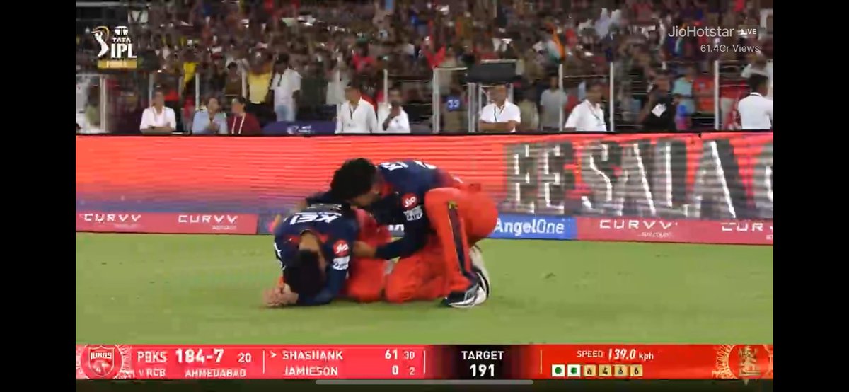sharylssPage's tweet photo. The man. The team. The wait. The victory. 
#RCBvsPBKS #RCBvPBKS #IPLFinals https://t.co/nTmNm0MCu9