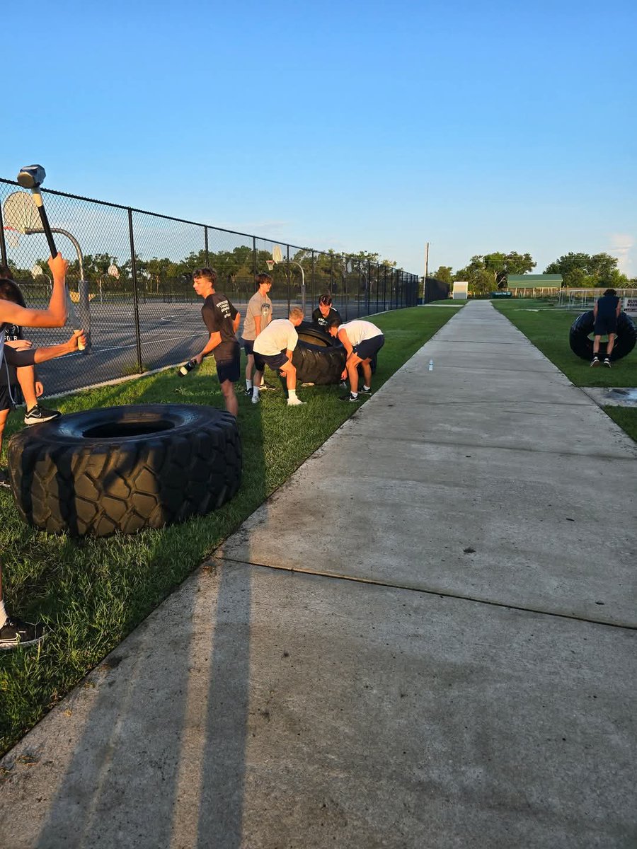 Parrish Community High School Bulls FB tweet media