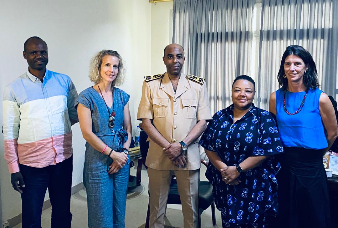 Mission UNFPA &amp; Ambassadrices de Belgique/Pays-Bas à Matam : Ouverture avec le Gouverneur ! Échanges sur les défis de la Santé Maternelle, des MGF et des mariages précoces.

Clé de succès : approche respectueuse des cultures, implication des leaders &amp; rôle pivot des femmes.