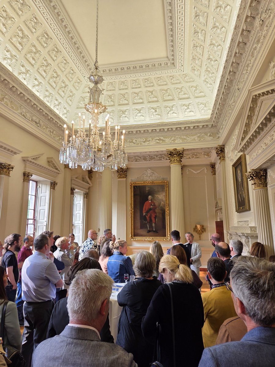 MartinBarr10's tweet image. Always a pleasure to meet other @tcddublin #tutors at the annual reception hosted by TCD #Provost @LindaDoyle and @TCDSeniorTutor Stephen Smith @ecoligist. The TCD Tutorial System is the oldest student support service in the college #tutorage