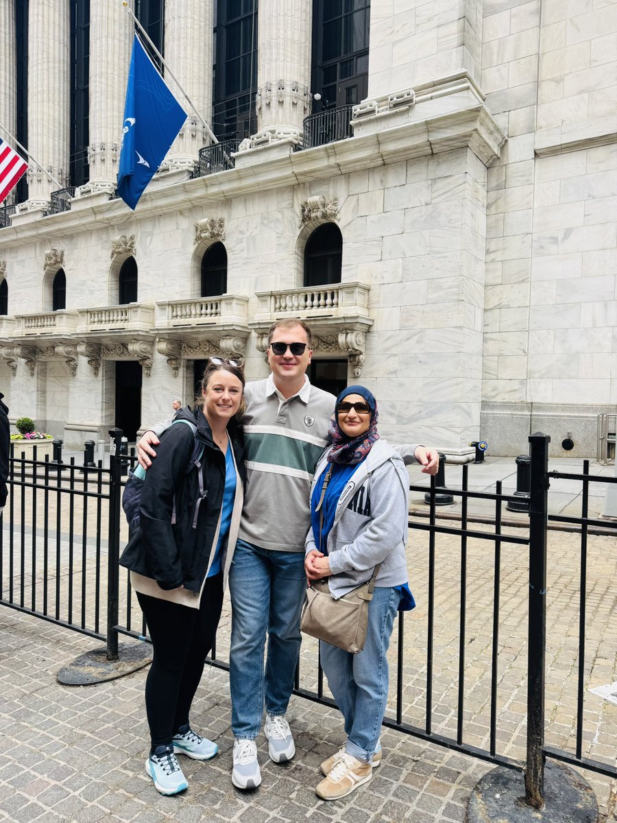 _thomas_jones4's tweet image. A wonderful week in NYC with a great group of students. From Central Park, the Summit, the UN, Statue of Liberty and an architectural tour, we covered it all. 

Great time had by all! @coleggwent @JoelMorgan81 @NicGatesman