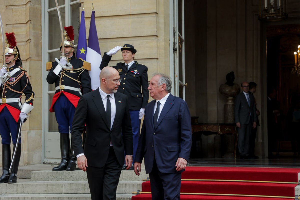 Denys Shmyhal (@denys_shmyhal) on Twitter photo La France accordera 200 millions d’euros supplémentaires pour soutenir des projets de reconstruction et d’intégration au marché européen. Cet accord a été conclu lors de notre rencontre avec le Premier ministre français <a href="/bayrou/">François Bayrou</a> à Paris. Par ailleurs, le gouvernement français a La France accordera 200 millions d’euros supplémentaires pour soutenir des projets de reconstruction et d’intégration au marché européen. Cet accord a été conclu lors de notre rencontre avec le Premier ministre français <a href="/bayrou/">François Bayrou</a> à Paris. Par ailleurs, le gouvernement français a