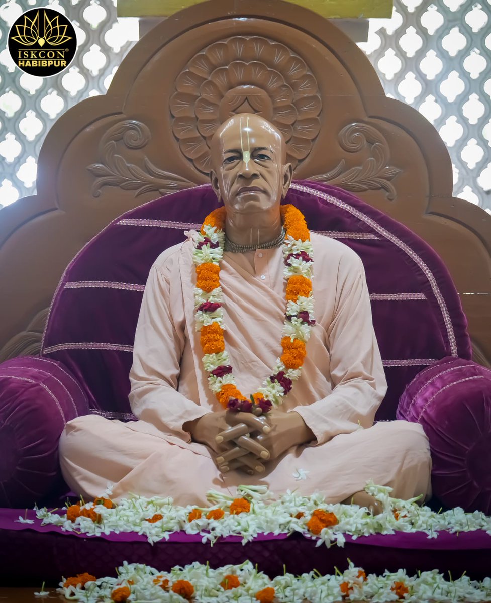 ISKCONHabibpur's tweet photo. 🌺𝑯𝒂𝒓𝒆 𝑲𝒓𝒊𝒔𝒉𝒏𝒂🌺
𝑇𝑜𝑑𝑎𝑦'𝑠🙏𝐷𝑎𝑟𝑠ℎ𝑎𝑛𝑠

✿𝑺𝒓𝒊 𝑺𝒓𝒊 𝑹𝒂𝒅𝒉𝒂 𝑴𝒂𝒅𝒉𝒂𝒗
✿𝑱𝒂𝒈𝒂𝒏𝒏𝒂𝒕𝒉 𝑩𝒂𝒍𝒂𝒅𝒆𝒗 𝑺𝒖𝒃𝒉𝒂𝒅𝒓𝒂
✿𝑮𝒂𝒖𝒓-𝑵𝒊𝒕𝒂𝒊,𝑺𝒓𝒊𝒍𝒂 𝑷𝒓𝒂𝒃𝒉𝒖𝒑𝒂𝒅𝒂

🏵️3 Jun'25🏵️

#ISKCON #SrilaPrabhupada #SanatanDharma #harekrishna #God https://t.co/qHWYnQfPe5