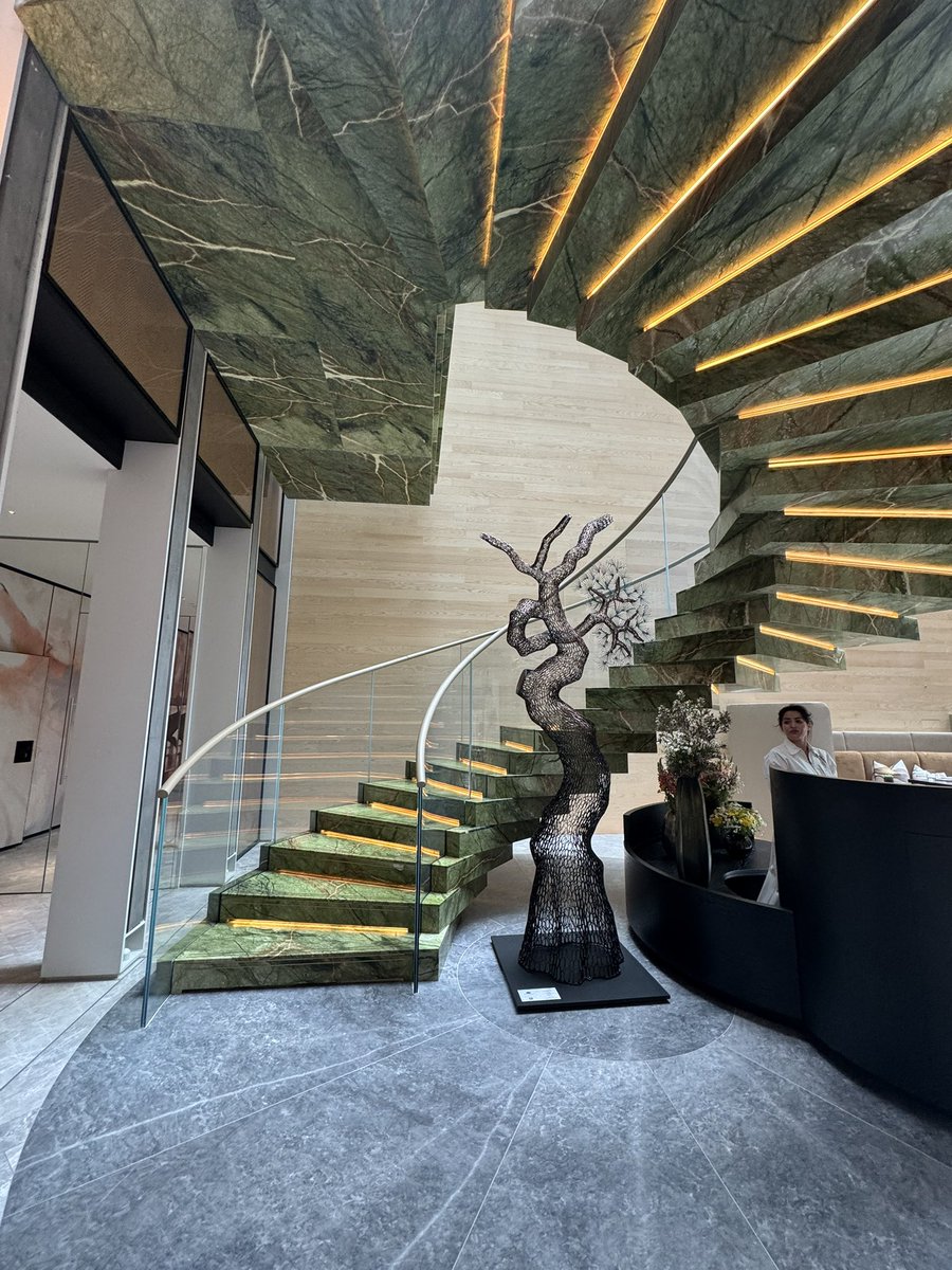 The MO Mayfair did not disappoint us today. A wonderful new find for our client’s event later in the year. Just a year old today and looking spectacular! 

#eventmanagement #incentivetrip #insurance #newproperty #buyout