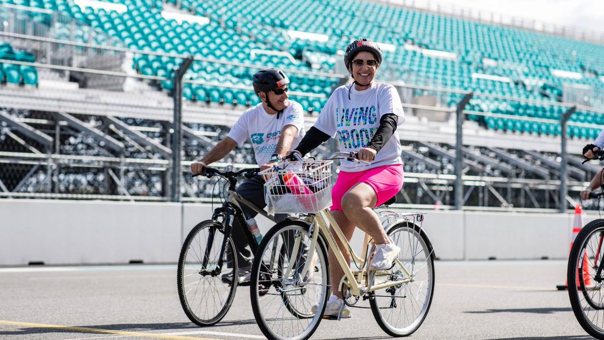 TackleCancer's tweet image. 15 years ago we entered the cycling community with a mission to ride while raising funds for cancer research. Today on #WorldBicycleDay we’re thankful for every rider who’s clipped in and made their miles matter by riding with us🚴🚴♀️