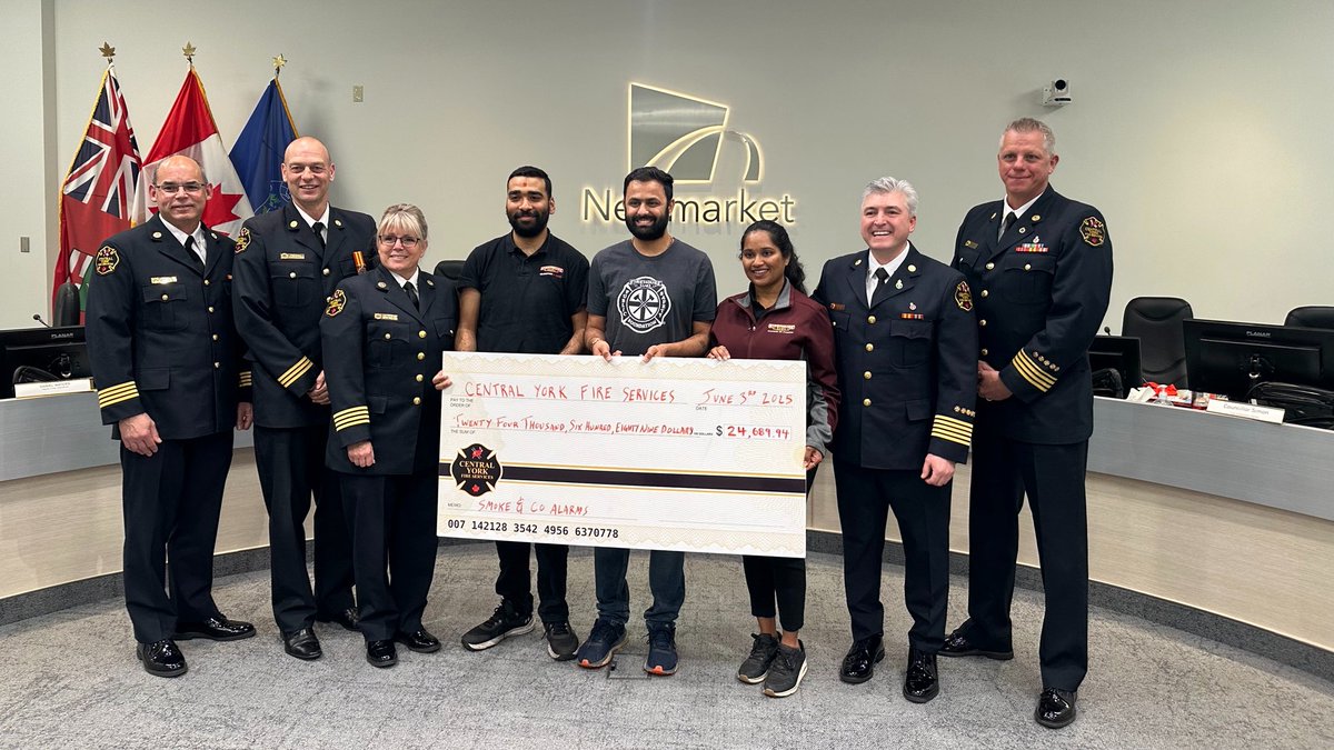 CYFS (@centralyorkfire) on Twitter photo 🚨🧯🔥 CYFS is launching the 11th Stay Fire Smart campaign June 23! Crews will visit <a href="/TownofNewmarket/">Town of Newmarket</a> & @TownofAurora to promote home escape plans & remind you that working smoke & CO alarms are the law
More info: newmarket.ca/towngovernment…
<a href="/FirehouseSubs/">Firehouse Subs</a> 🚨🧯🔥 CYFS is launching the 11th Stay Fire Smart campaign June 23! Crews will visit <a href="/TownofNewmarket/">Town of Newmarket</a> & @TownofAurora to promote home escape plans & remind you that working smoke & CO alarms are the law
More info: newmarket.ca/towngovernment…
<a href="/FirehouseSubs/">Firehouse Subs</a>