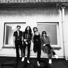 Adan_Sk's tweet photo. Corona Capital 2025 - The Struts

https://t.co/fDh4oYCe40 https://t.co/K0aXbKqIzh