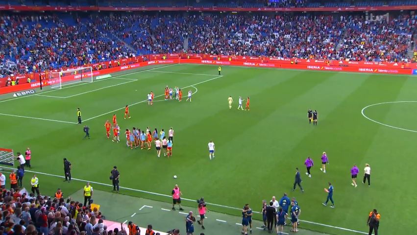 Foetbal247TBG's tweet image. FT Spain 2 England 1. Spain are through to the Nations League Finals #ESPENG #UWNL