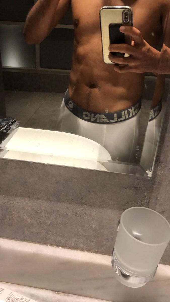 الدب الي من الرياض يجي خاص لموجب زاير 🌹