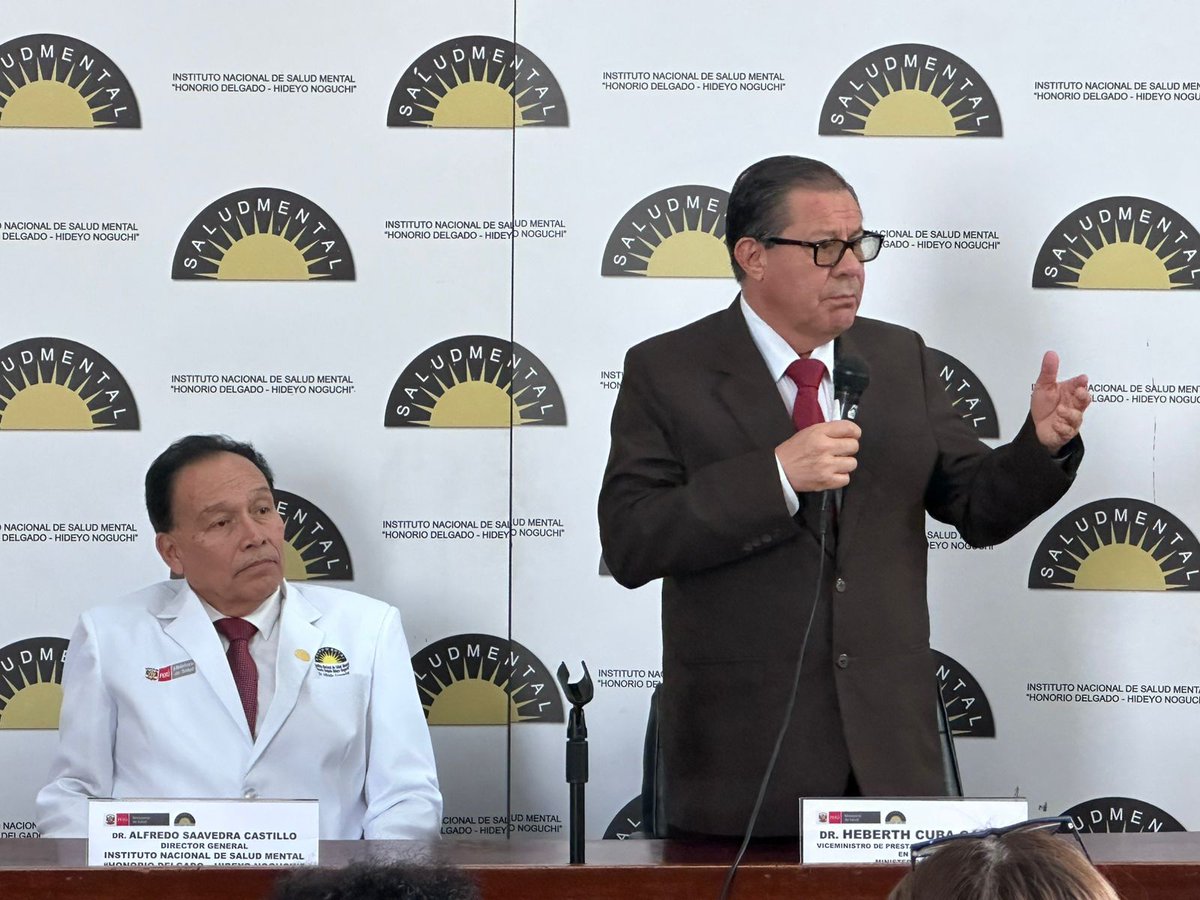 Ministerio de Salud (@minsa_peru) on Twitter photo ¡Trabajamos por la salud mental del país! 🇵🇪
En representación del ministro <a href="/cvasquezsanchez/">César Vásquez 🇵🇪</a>, el viceministro Herberth Cuba presentó al nuevo director general del Instituto Nacional de Salud Mental “Honorio Delgado - Hideyo Noguchi”, Dr. Alfredo Saavedra.
Este importante acto ¡Trabajamos por la salud mental del país! 🇵🇪
En representación del ministro <a href="/cvasquezsanchez/">César Vásquez 🇵🇪</a>, el viceministro Herberth Cuba presentó al nuevo director general del Instituto Nacional de Salud Mental “Honorio Delgado - Hideyo Noguchi”, Dr. Alfredo Saavedra.
Este importante acto
