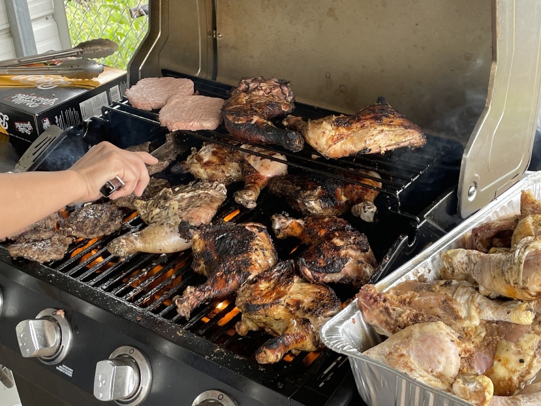 MearthanePC's tweet image. Kicked off summer with a Memorial Day BBQ at our Odenton, MD facility! 🍔🎶 From burgers and giant Jenga to karaoke and good company—it was all about celebrating our incredible team.

#CustomManufacturing #PolyurethaneParts #TeamAppreciation #advancedmaterials #WorkCulture