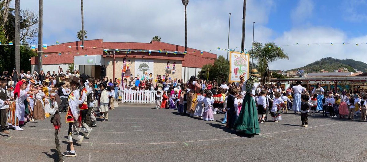 🎉 ¡Gracias CEIP Las Mercedes! 💜 Por su generosa donación de 400 € tras su carrera solidaria por el Día de la Familia. 🏃‍♀️🏃‍♂️ Gracias por sumar fuerzas con la Asociación Española del Síndrome KBG. ¡Vuestro gesto deja huella! 🌍💫 #SíndromeKBG #CarreraSolidaria #TenerifeSolidaria