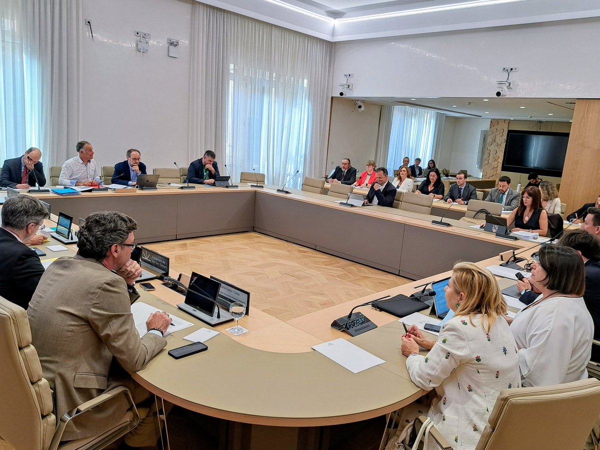 Economia, Hisenda i Innovació GOIB (@hisendagoib) on Twitter photo El <a href="/goib/">Govern de les Illes Balears</a> augmenta el pressupost dedicat a polítiques d’innovació un 85,3 %, fins als 35,2 milions d’euros.
El pressupost de <a href="/HisendaGOIB/">Economia, Hisenda i Innovació GOIB</a> ascendeix als 88,1 milions d’euros, un 16,3 % més que el 2024.
✍️tn.caib.es/HisendaParlame… El <a href="/goib/">Govern de les Illes Balears</a> augmenta el pressupost dedicat a polítiques d’innovació un 85,3 %, fins als 35,2 milions d’euros.
El pressupost de <a href="/HisendaGOIB/">Economia, Hisenda i Innovació GOIB</a> ascendeix als 88,1 milions d’euros, un 16,3 % més que el 2024.
✍️tn.caib.es/HisendaParlame…