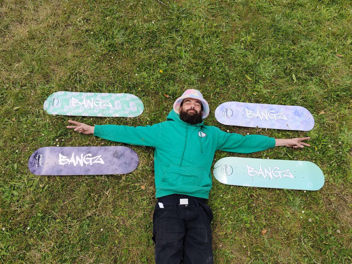 BangzBoard's tweet image. 🚨 BANGZBOARD Webshop Launch! 🚨
🛹💥 Skaters & Web3 fans, grab your #phygital skateboards powered by VeChain! 💥🛹
Original #BANGZ designs: Stylish boards for 100 $USDGLO (#GLODollar)
Shop now: bangzboardz.com
#Skate #Web3 #VeChain #BANGZ #Skate2earn #Skatelife #SK8