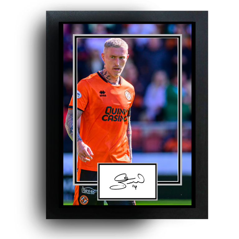 From_The_Club's tweet photo. DUNDEE UNITED FANS 😍
We have a very limited number of signed photos from only £9.99 in stock. Fans are advised to be quick before they sell out.
Buy Here https://t.co/IiwmftY8x2 #dufc #dundeeunited https://t.co/7mVVxWfxTw