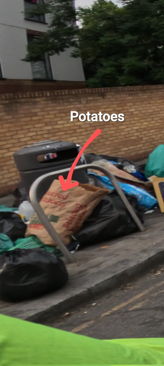 CitizenUddin's tweet photo. The Green, Southall 
@EalingCouncil leader @_petermason, promised a crackdown on fly-tipping in Southall. But here we are. Absolutely nothing has been done. These so-called "inspectors", must be completely useless, if they can't work out who is responsible for the fly-tipping here. 
@CASHcampaigners