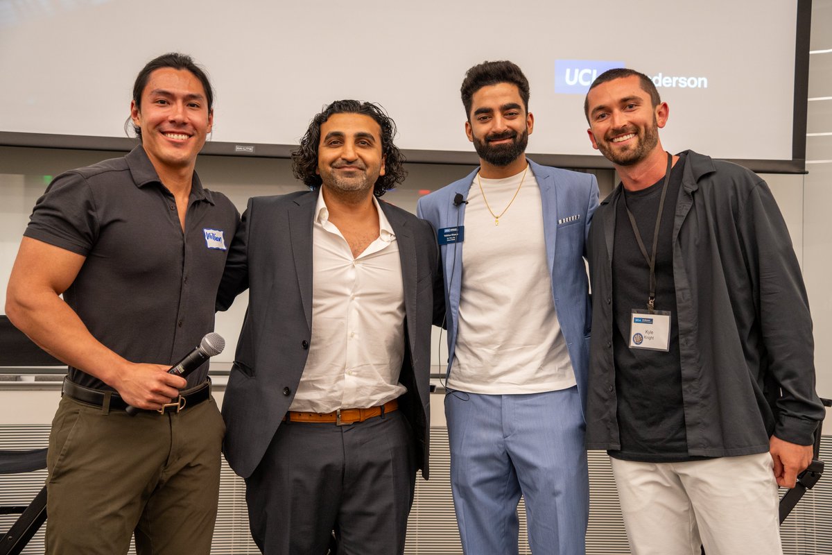 BitcoinBruins (@bitcoin_bruins) on Twitter photo Bigger news than Bitcoin reaching ATH's?
Bitcoin Bruins just hosted the first-ever Bitcoin Summit at <a href="/uclaanderson/">UCLA Anderson School of Management</a>.
100+ students, professors, founders & rebels packed into Anderson to talk freedom tech, money, and the future we’re building.
Let's celebrate what went down 🧵👇 Bigger news than Bitcoin reaching ATH's?
Bitcoin Bruins just hosted the first-ever Bitcoin Summit at <a href="/uclaanderson/">UCLA Anderson School of Management</a>.
100+ students, professors, founders & rebels packed into Anderson to talk freedom tech, money, and the future we’re building.
Let's celebrate what went down 🧵👇