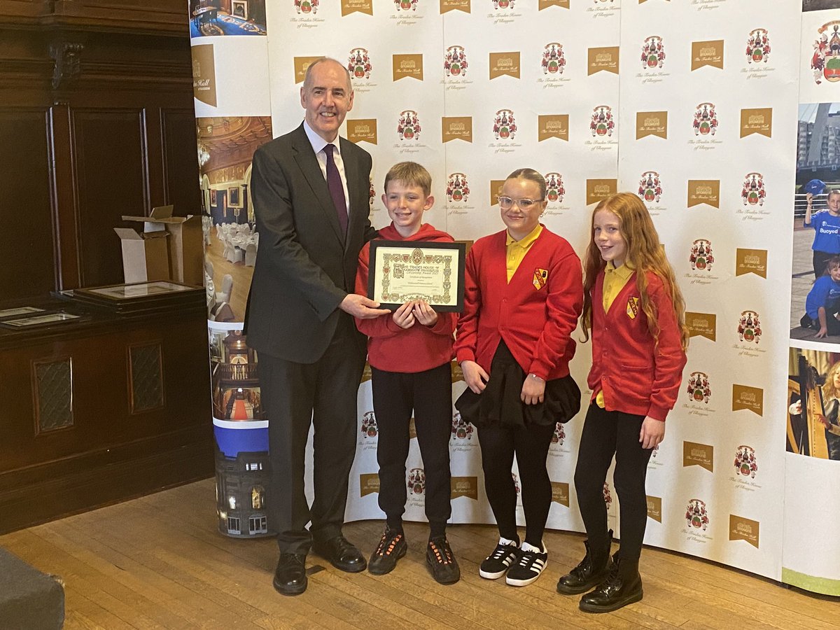 Wallacewell Primary School (@wallacewellps) on Twitter photo We were delighted to collect our Award of Recognition from <a href="/TradesHouse/">Trades House Glasgow</a> last night, presented to 3 of our amazing pupils by <a href="/Doug_GCC/">Douglas Hutchison</a> The award acknowledges all of the community work our school has engaged in over the last 2 years. Well done Team WPS 🥳#community #partnerships We were delighted to collect our Award of Recognition from <a href="/TradesHouse/">Trades House Glasgow</a> last night, presented to 3 of our amazing pupils by <a href="/Doug_GCC/">Douglas Hutchison</a> The award acknowledges all of the community work our school has engaged in over the last 2 years. Well done Team WPS 🥳#community #partnerships