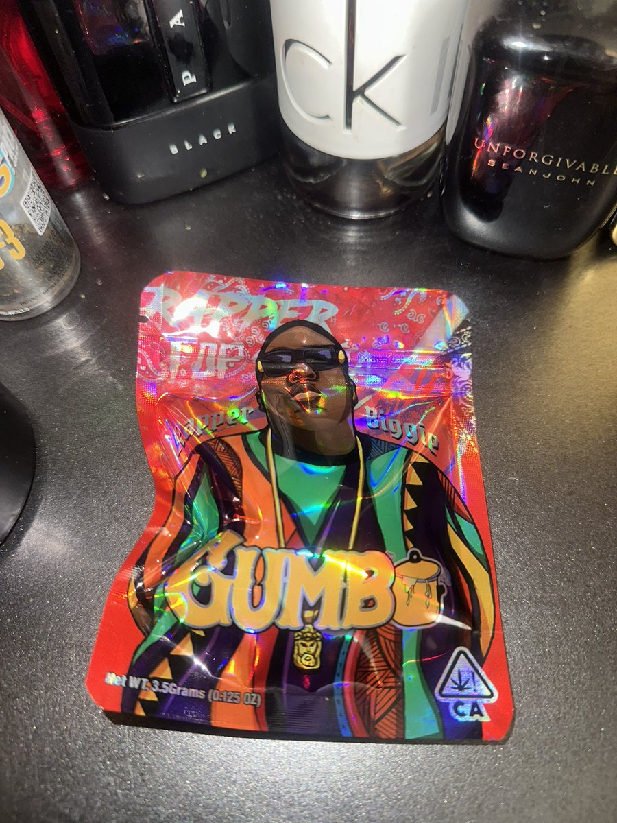 TaEDoN24o6's tweet image. 😶‍🌫️💯🎭 #RIPBIGGIE #GUMBO #FREEDIDDY