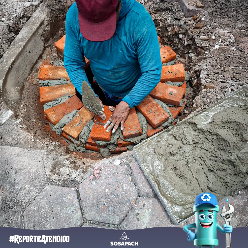 🔧 #ReporteAtendido
Nuestro equipo operativo realizó la reparación de brocal y tapa de pozo de visita en la 5 de Mayo Sur, en la junta auxiliar de Santiago Momoxpan.

#CholulaFluye #TransformaciónHídrica