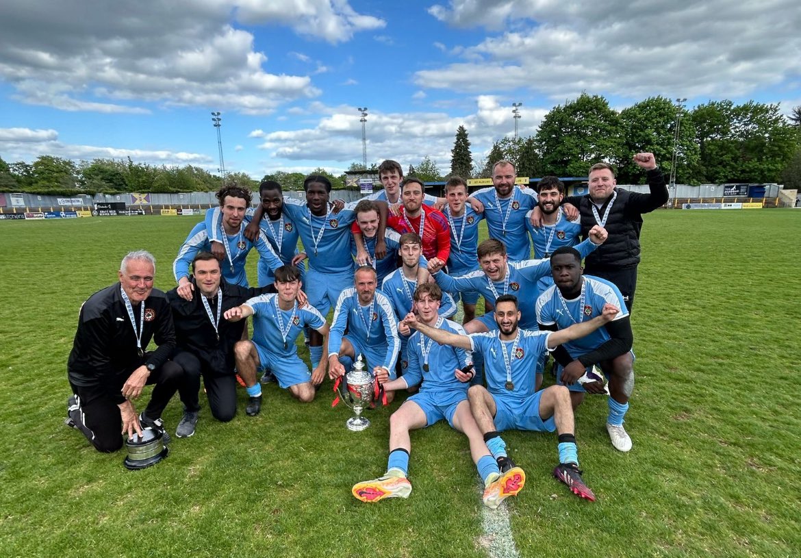 We’re always on the lookout for new players here at Owens FC. If you want to play on great pitches, with top lads &amp; enjoy a drink or 2 in the bar after, get in touch. Our 1s play at step 7 in the <a href="/hscfl/">HSCL</a> Premier division and just won the league cup 🏆 Great club to be part of 💪🏻