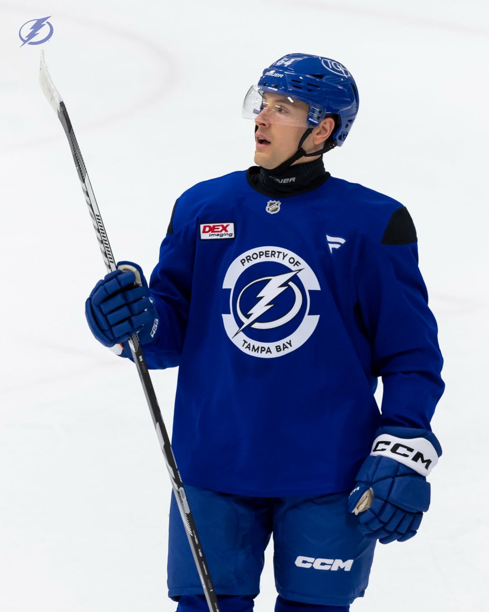 We have signed defenseman Steven Santini to a two-year, two-way contract.

📝: tbl.co/6-3santini
